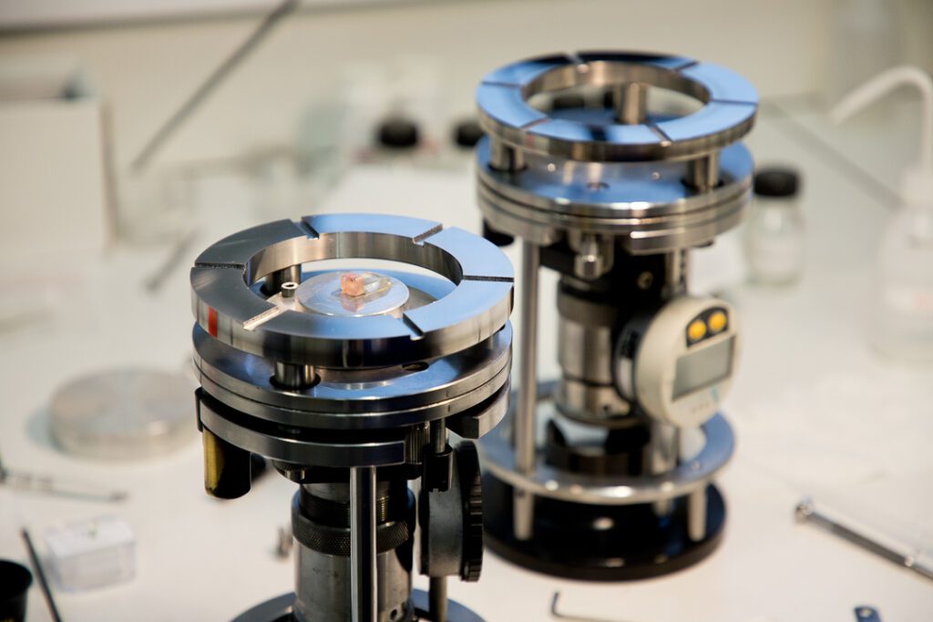 Polissage-cristaux-laser